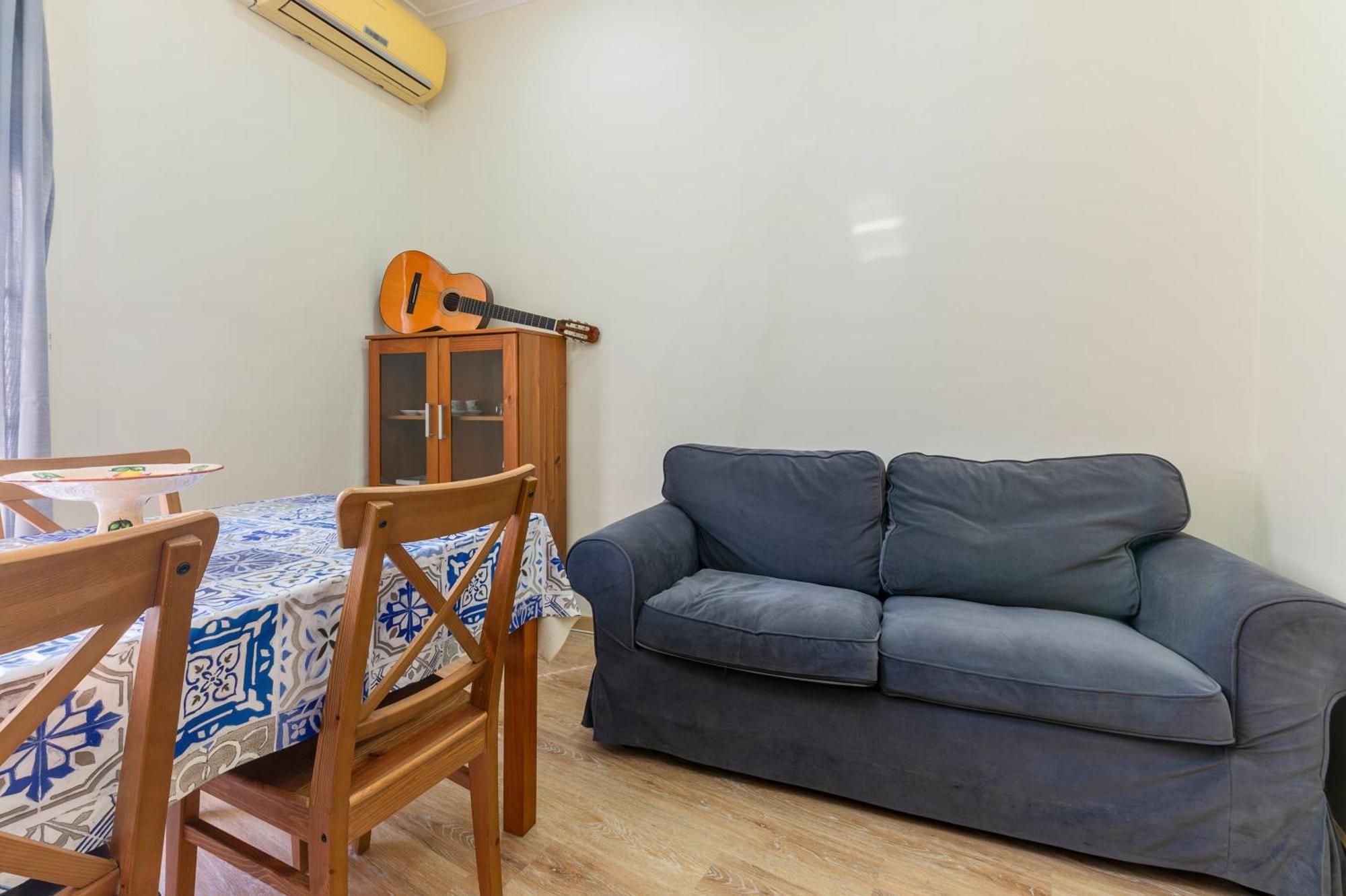 Alfama Very Well-connected Apartment
